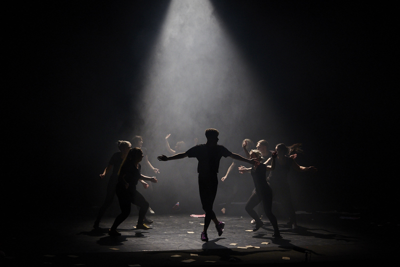 Audiciones Grupo de Teatro y Danza de la UGR Escena de un espectáculo teatral